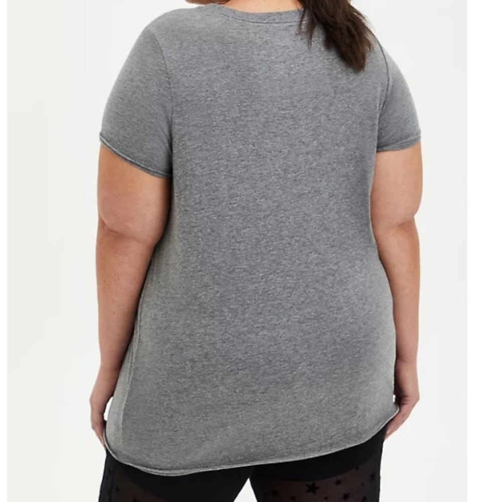 TORRID NWT CLASSIC FIT CREW TEE - SUPER MARIO GREY - Picture 3 of 5